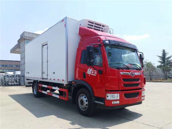 （國六）6.8米解放麟VH冷藏車