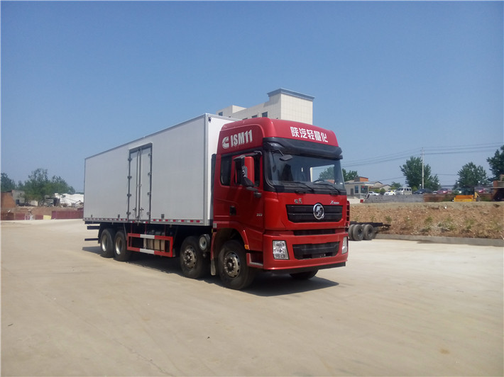 陜汽前四后八 9.6米冷藏車(chē)