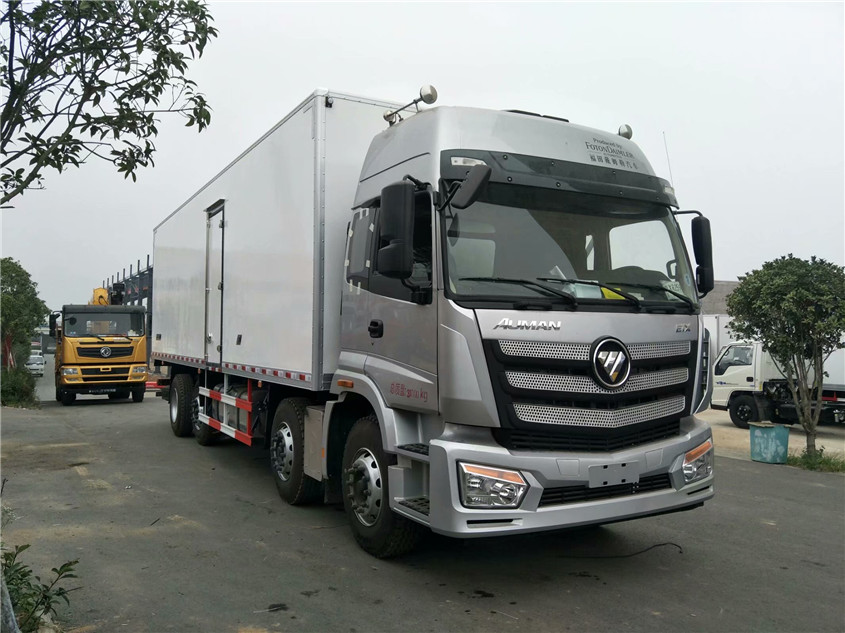 福田歐曼前四后六 9.6米冷藏車(chē)
