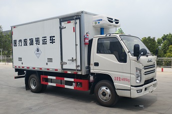 程力威牌CLW5044XYYJ6型醫(yī)療廢物轉(zhuǎn)運(yùn)車(chē)
